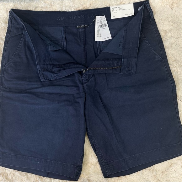 Men’s American Eagle Shorts - Picture 4 of 5